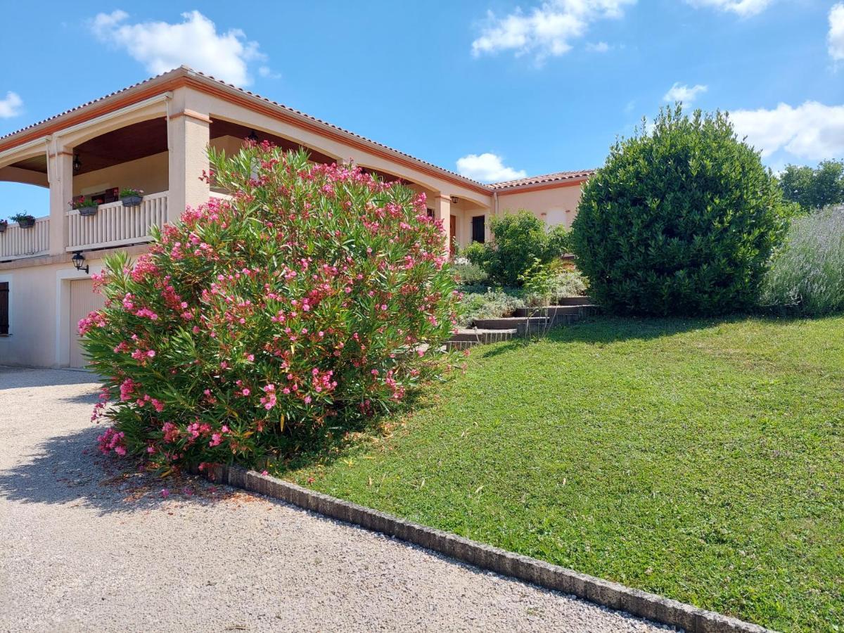 Aux Trois Muriers Villeneuve-sur-Lot Exterior foto